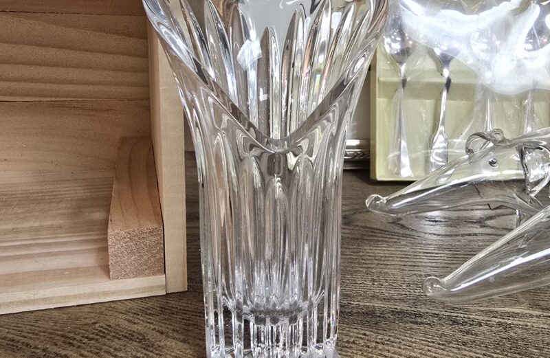 Crystal Heart Vase – #012324