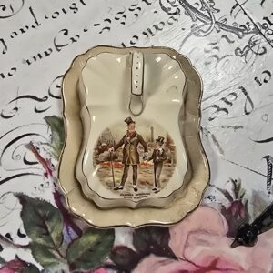 Lancaster and Sandland Hanley Covered Butter/Cheese Dish - 2Pc