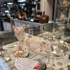 Rare Whimsiclay Lounging Cat by Amy Lacombe and Annaco Creations 2001  - Figurine- B365