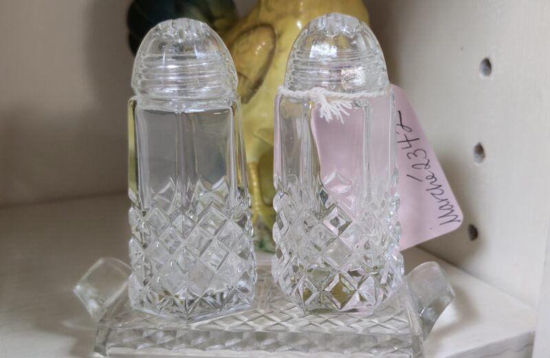 Vintage Crystal Salt and Pepper Shaker Set – 3pc – #2342