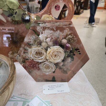 Hexagon Floral Resin Decor