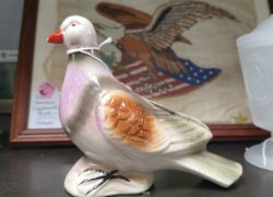 1950’s Iridescent Lusterware Purple Dove Figurine